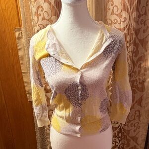 Old Navy Yellow White and Gray Floral Lightweight Cardigan
